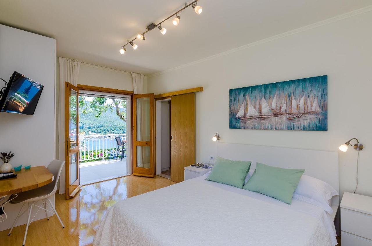 Apartments Sara مولونات المظهر الخارجي الصورة